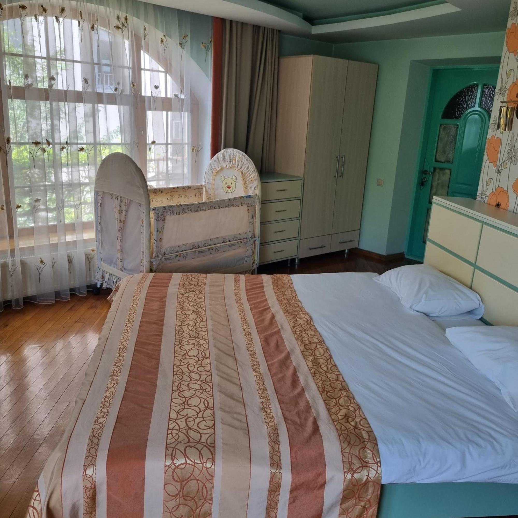 Hotel Home Sweet Home Chisinau Exterior foto