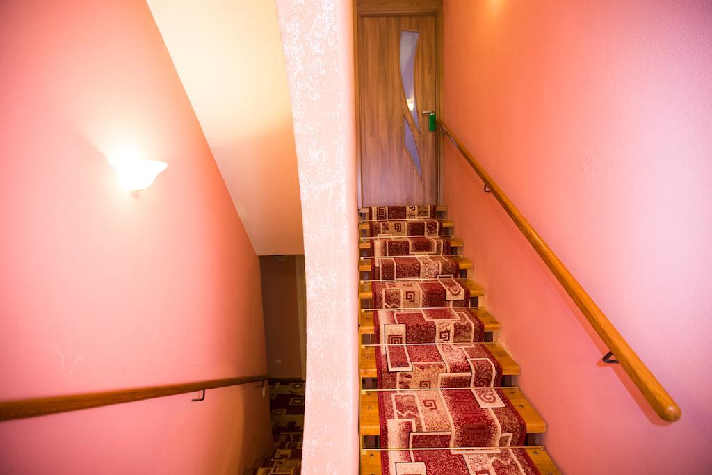 Hotel Home Sweet Home Chisinau Exterior foto