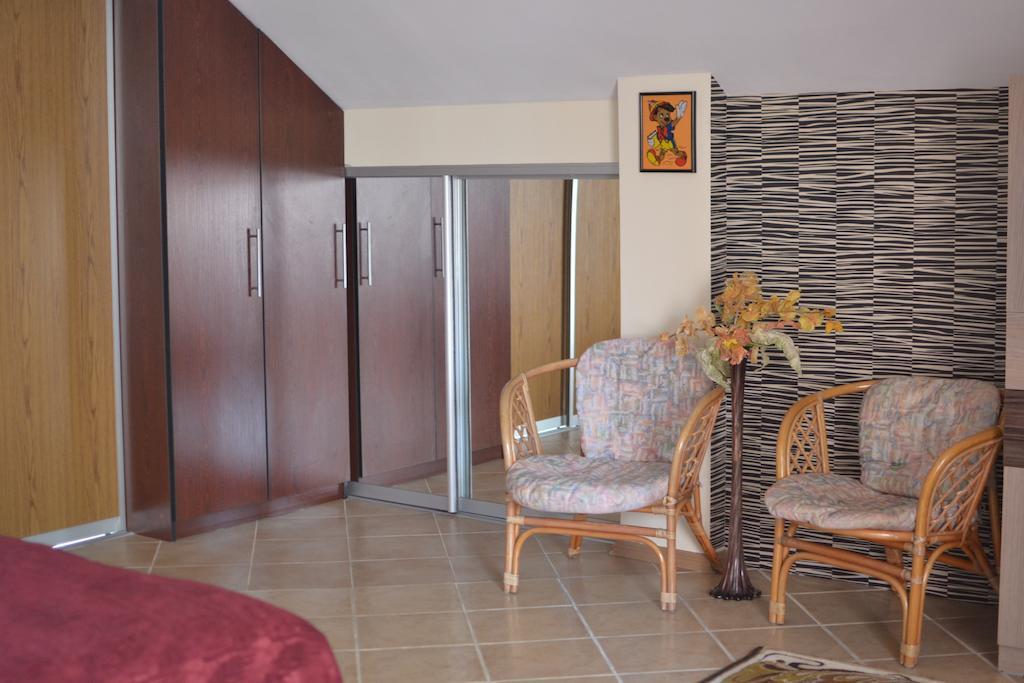 Hotel Home Sweet Home Chisinau Exterior foto