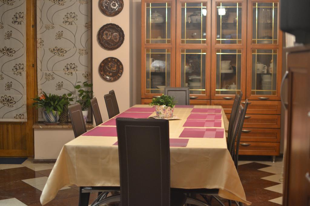 Hotel Home Sweet Home Chisinau Exterior foto